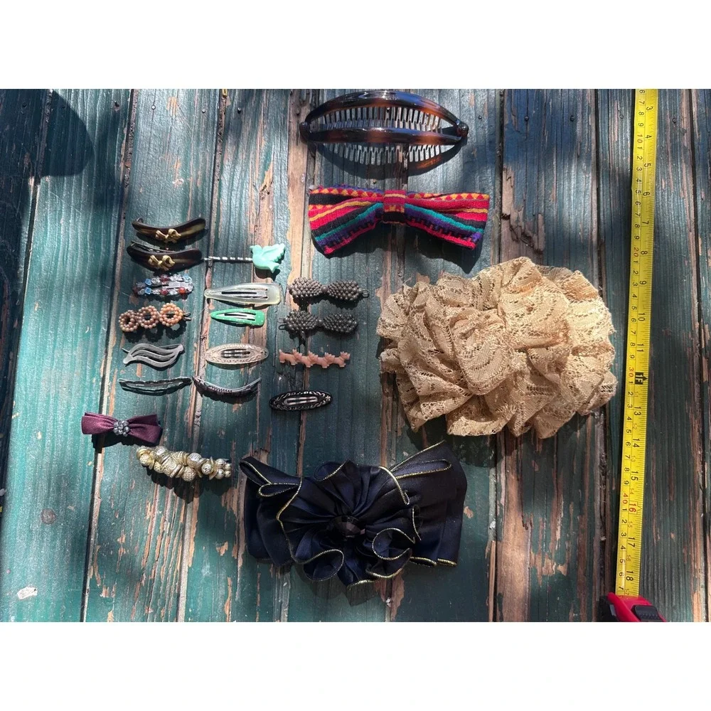 Vintage Hair Accessory Lot Scrunchie Banana Clip Bow Barrettes Bobby Pins 18pc